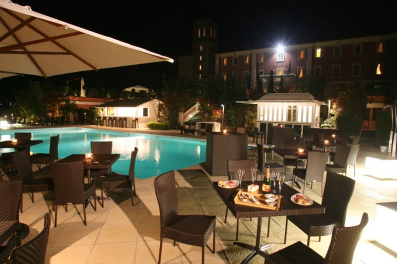 Monte Del Re Hotel Dozza Exterior foto